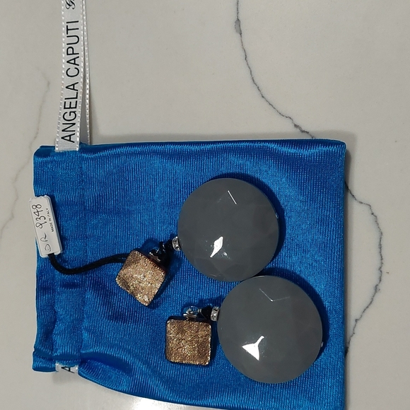 Angela Caputi clip on earrings - Picture 1 of 1